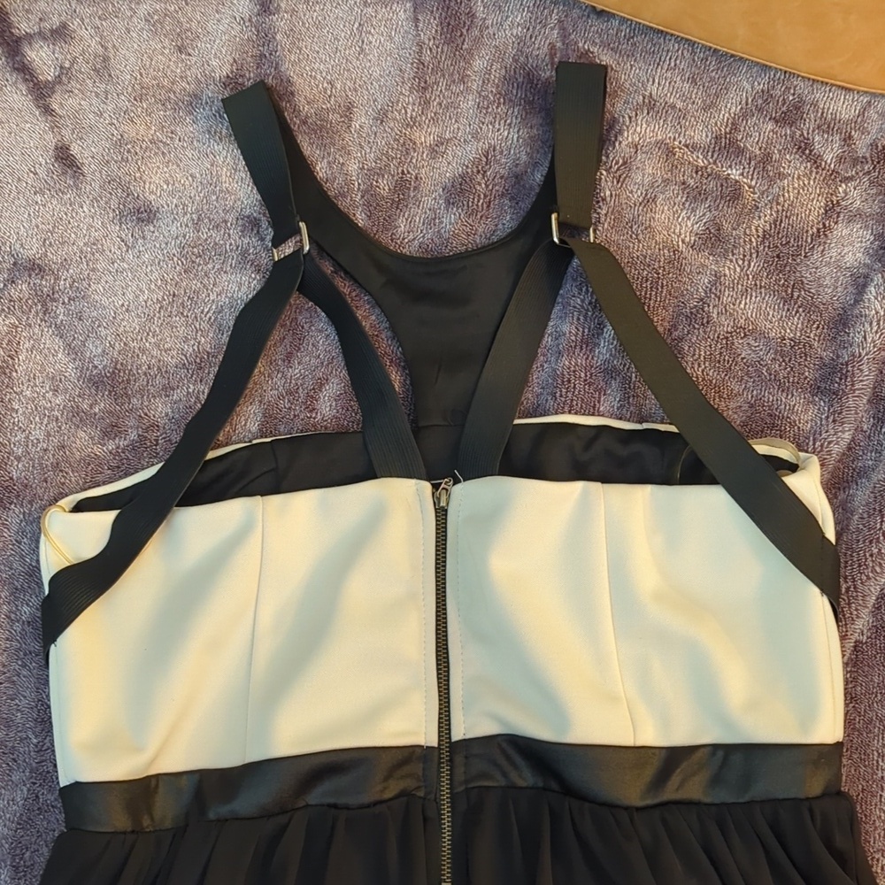Charlotte Russe Black and Cream Dress - Picture 4 of 5